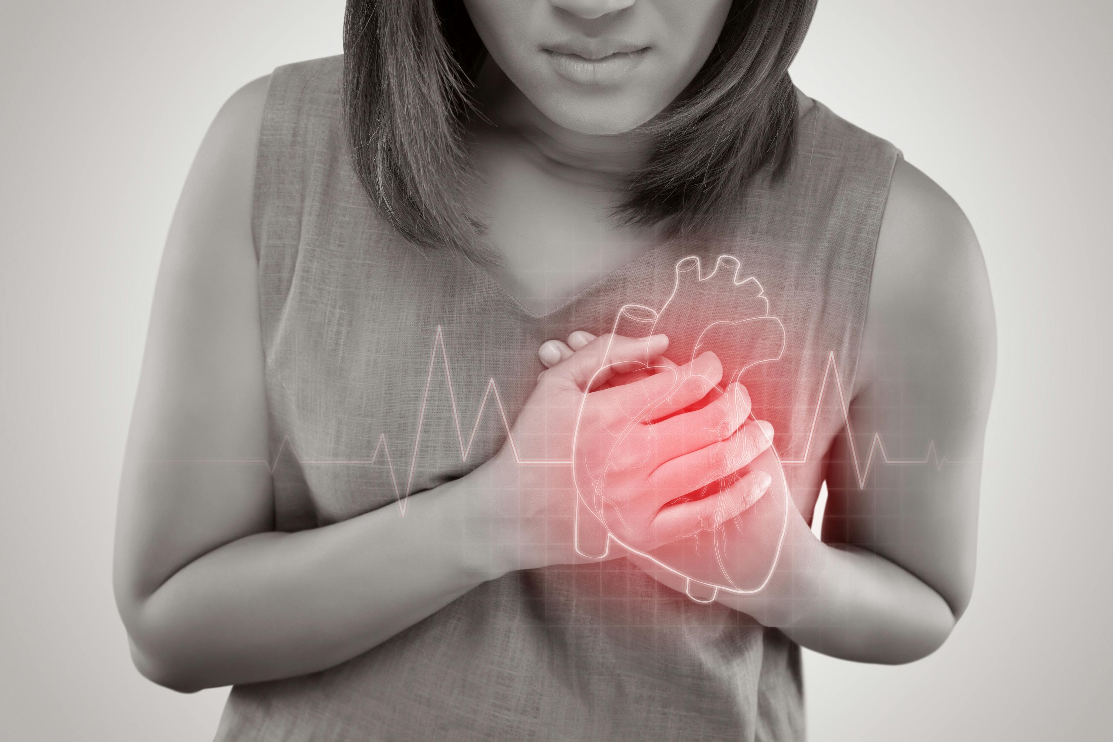The women has heart disease and go to hospital urgent. People with heart problem concept | Image Credit: eddows - stock.adobe.com