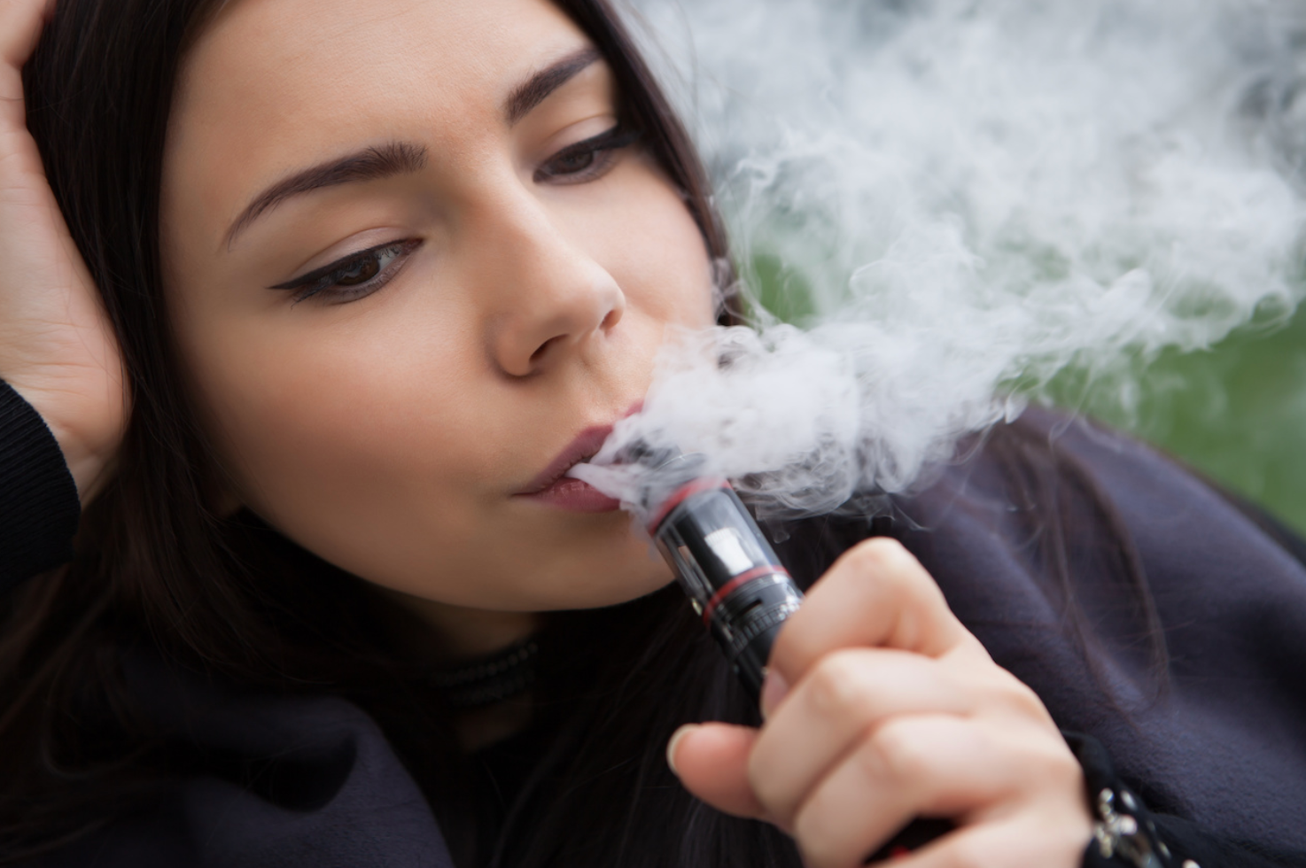 Study Links Vaping With Reduced Cardiovascular Function 