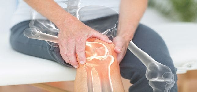 Opioid Prescription Rates Vary Following Knee Surgery, Higher Strength Doses Remain Common
