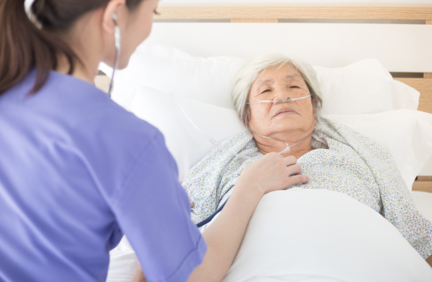 Integrating Palliative Care Early in Cancer Diagnosis Improves Quality of Life, May Improve Outcomes