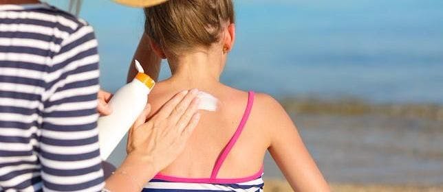 Sunscreen Reduces Skin Cancer Risk