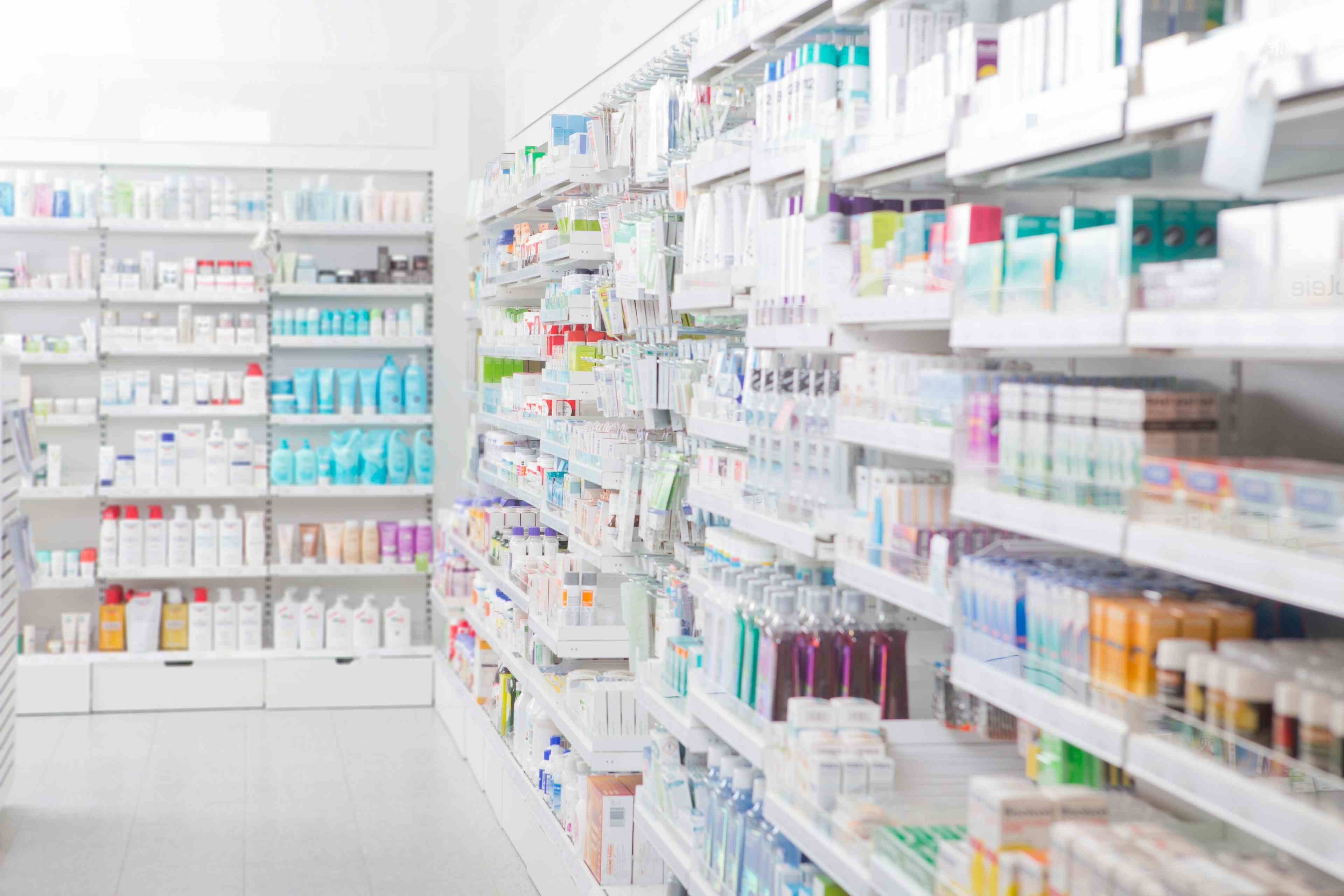 Pharmacy Interior | Image Credit: Tyler Olson - stock.adobe.com