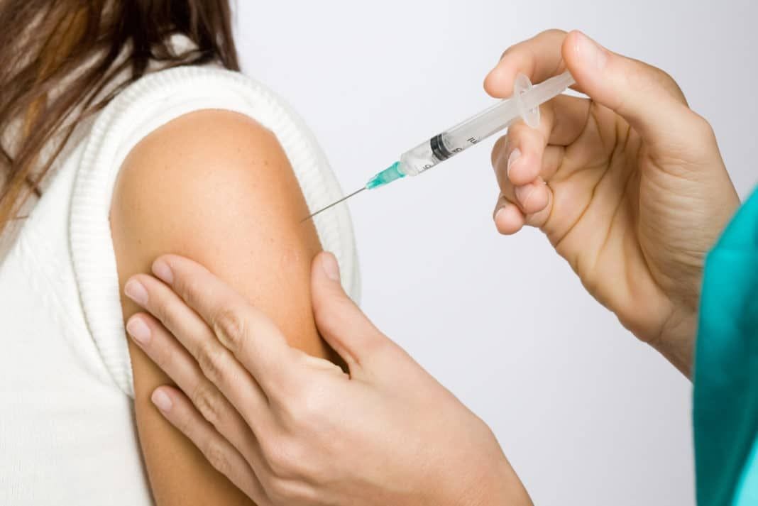 Research Finds Only Half of Heart Disease Patients Get a Flu Shot